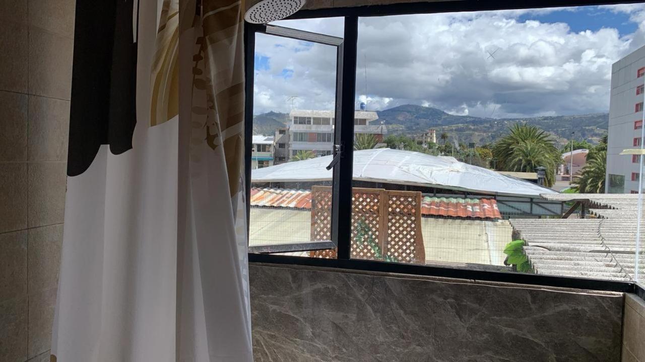 Hotel Gh Plaza Riobamba Esterno foto